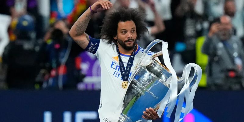Sự nghiệp huy hoàng của Marcelo là trong màu áo của Los Blancos